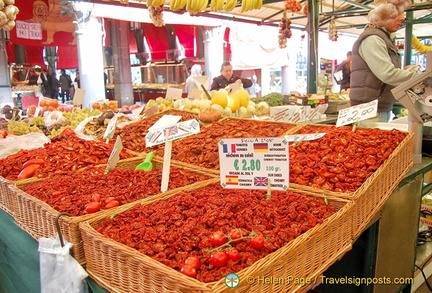 Plenty of sundried tomatoes