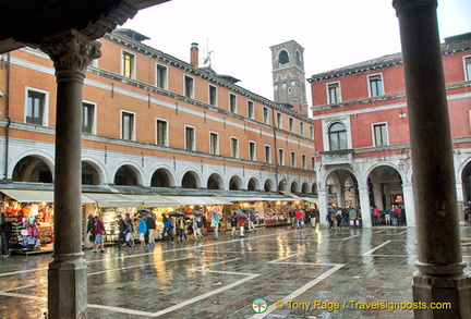 Campo San Giacomo di Rialto