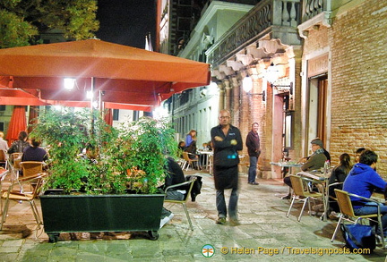 Birraria La Corte on Campo San Polo