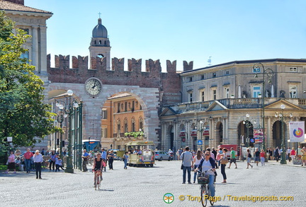 Portoni della Bra and Piazza Bra