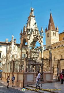 Scaligeri tombs next to the Santa Maria Antica church