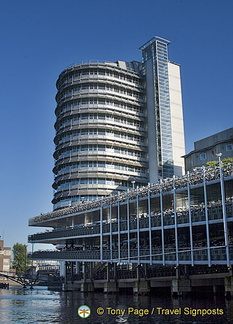 A multi-storey bicycle station