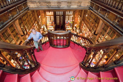 Lello bookshop, Oporto