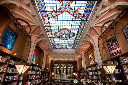 Lello bookshop, Oporto