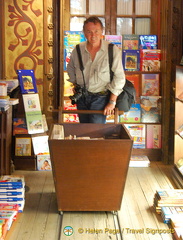 Lello bookshop, Oporto