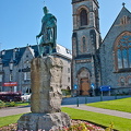 Donald Cameron of Lochiel was the 24th Chief of the Clan Cameron (被訪問過 2897 次) This monument was erected by clansmen and friends of Donald Cameron to acknowledge his humanity and ... Donald Cameron of Lochiel was the 24th Chief of the Clan Cameron