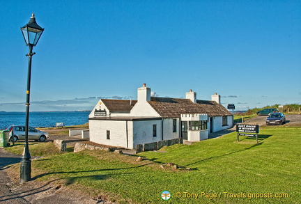 Last-House-in-Scotland-John-O-Groats AJP7336