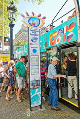 A Barcelona Bus Turistic stop