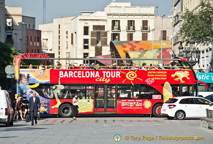 Barcelona sightseeing bus