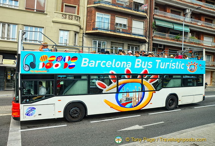 Barcelona sightseeing bus