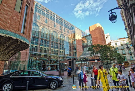 Palau de la Musica exterior