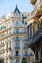 Buildings in Placa de Ramon Berenguer