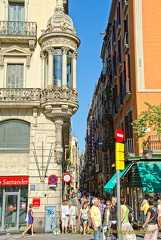 Interesting architecture in Las Ramblas