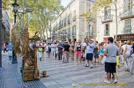 Las Ramblas: A popular basker