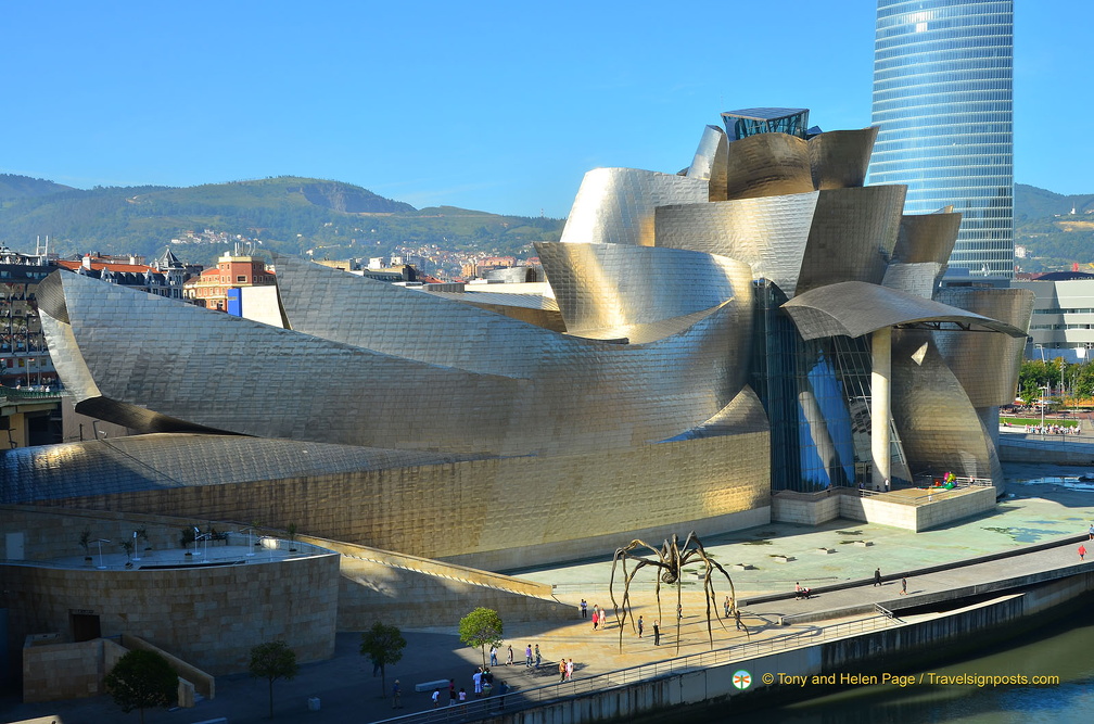 Guggenheim-Bilbao AJP2920 250201021758