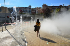 Walking into the mist at the Guggenheim Bilbao