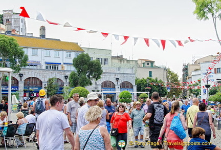 A very busy Grand Casemates Square