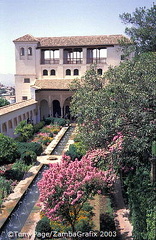 The Alhambra: Patio de la Acequia 