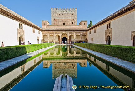 Palacio de Comares: Patio de Arrayanes