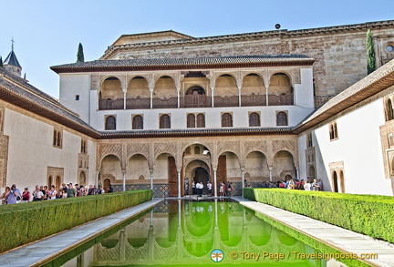 Patio de los Arrayanes