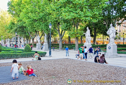 Plaza de Oriente