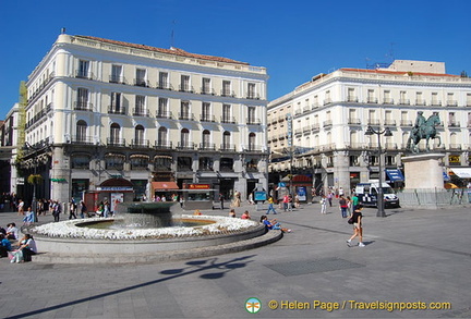 Puerto del Sol fountain