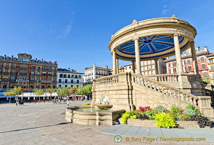 A view of Plaza del Castillo