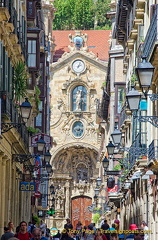 View of facade of Santa Maria del Coro