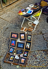 Street artists in Seville