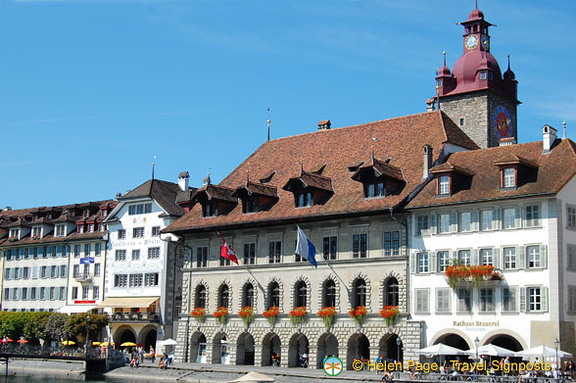 Lucerne (832 visits) Lucerne