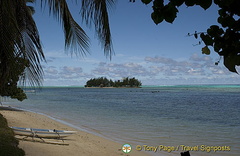 This is the beach our hut overlooked.
Moorea, Tahiti
