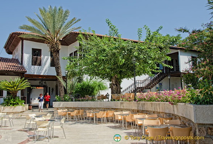 Entrance to the Gizli Bahce