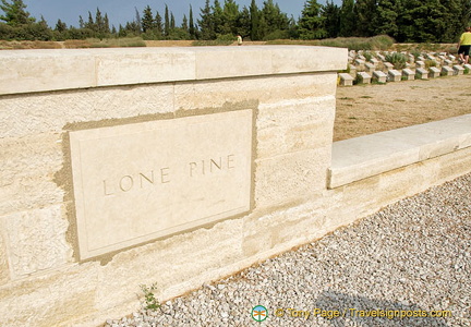 Lone Pine Cemetery