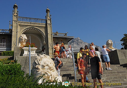 Alupka Palace, Yalta