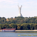 Arriving in Kyiv (Kiev) by river (1214 külastust) Arriving in Kyiv (Kiev) by river