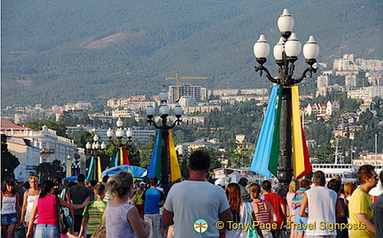 Yalta Embankment and Bay