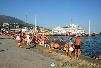 Sun and Sea: Yalta's Beaches