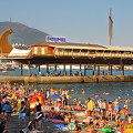 Sun and Sea: Yalta's Beaches (1474 بازدید) Sun and Sea: Yalta's Beaches
