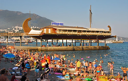 Sun and Sea: Yalta's Beaches