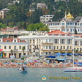 Sun and Sea: Yalta's Beaches (1340 بازدید) Sun and Sea: Yalta's Beaches