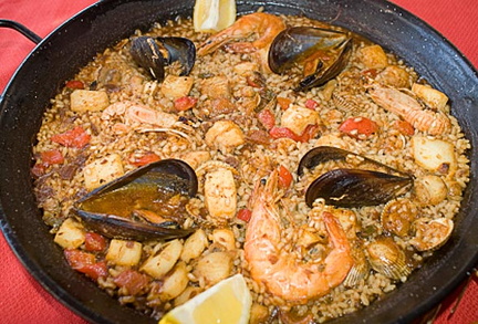 spain-paella_588.jpg