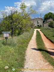 Bonnieux-Roussillon IMG 0050-(2)