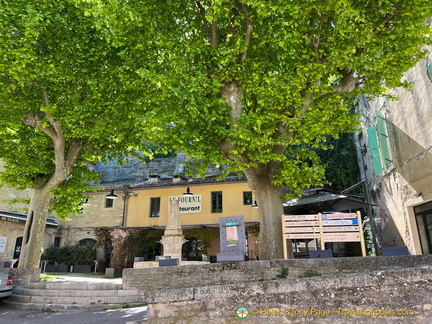 Place Carnot, Bonnieux