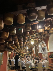 Locanda da Lino's ceiling