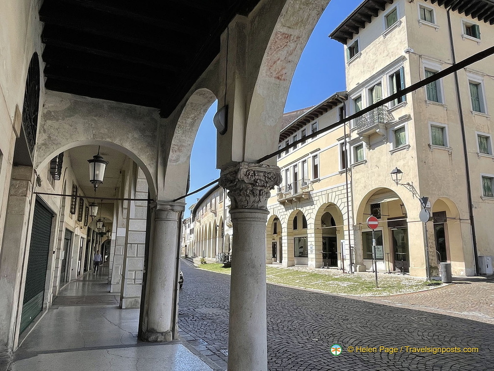 Conegliano porticos
