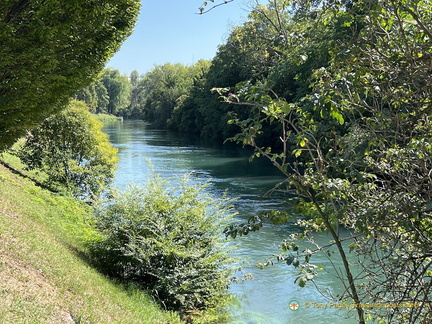 Tranquil River Sile scenery