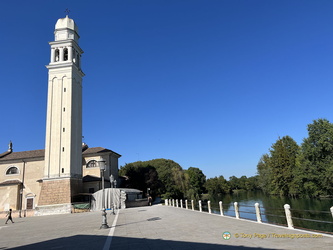 San Teonisto campanile