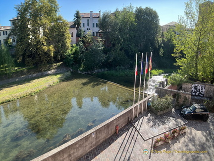 Hotel Conta on the Soligo River