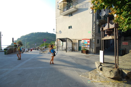 Corniglia AJP 5346-watermarked