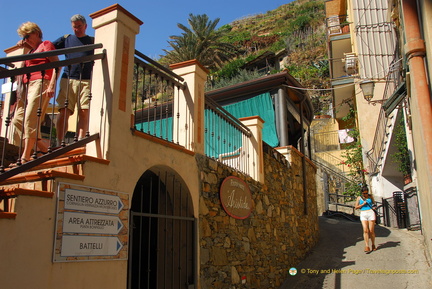 Manarola AJP 5185-watermarked